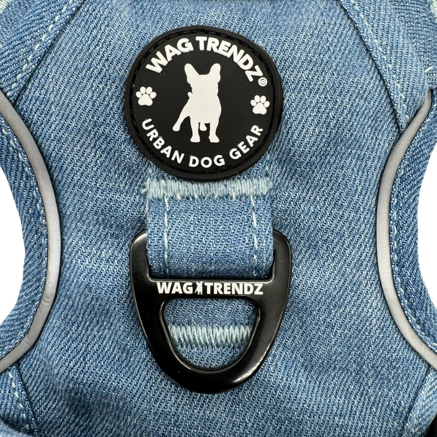 No Pull Dog Harness and Least Set - Downtown Denim No Pull Dog Harness - close up of chest side with rubber logo with triangle D-ring for no pull training - against solid white background - Wag Trendz